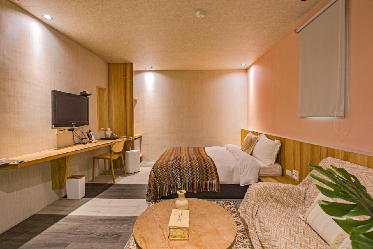 Ashare Hotel Yilan Екстер'єр фото